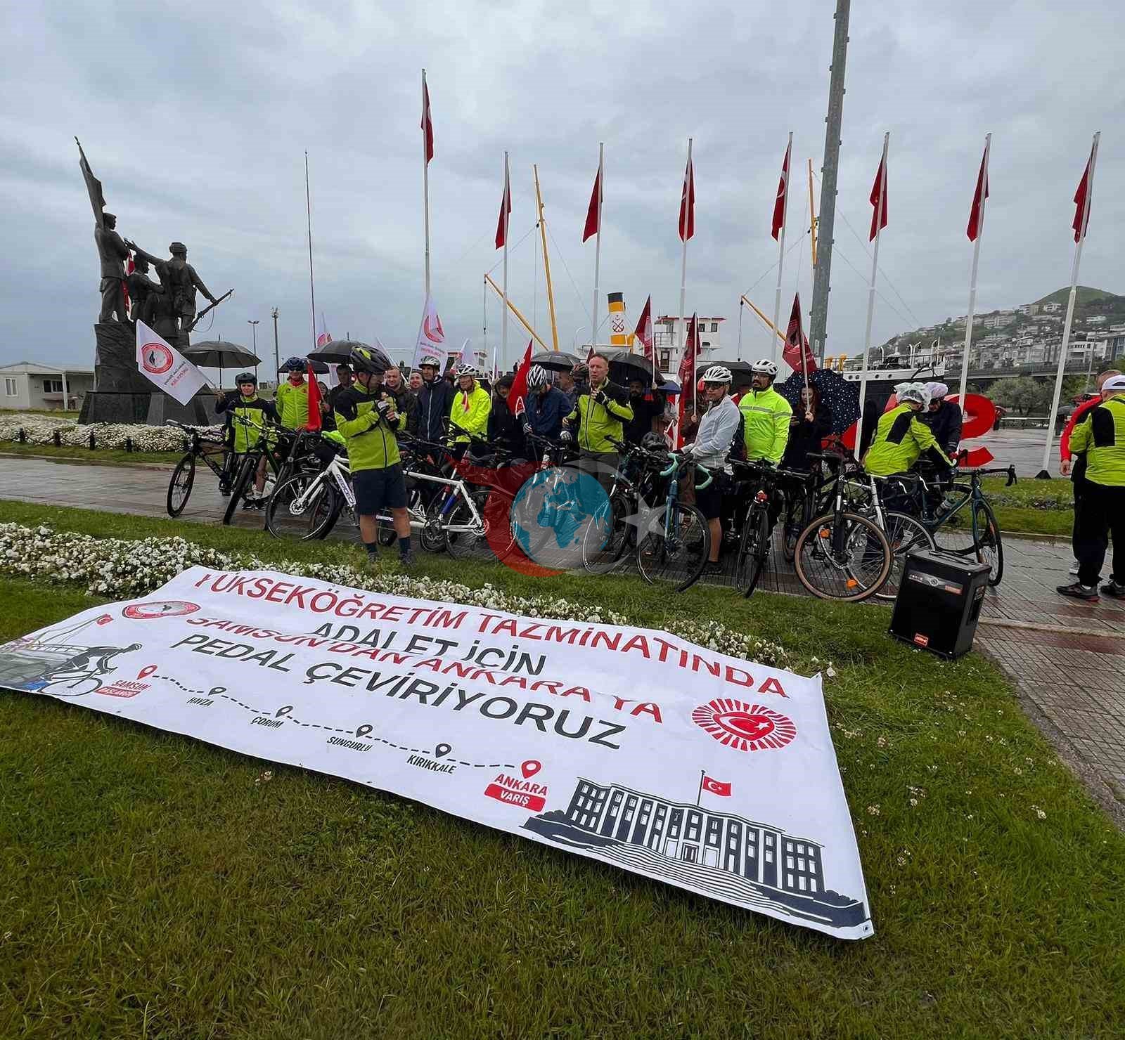 ÜNİPERSEN'den Ankara'ya Bisikletli Eylem: Adalet İçin Pedal Çeviriyorlar