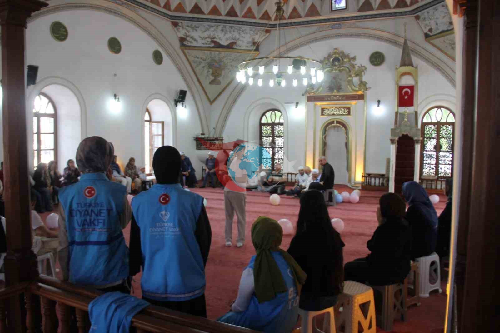 Kurลunlu Camiiโnde gรถnรผller engel tanฤฑmadฤฑ
