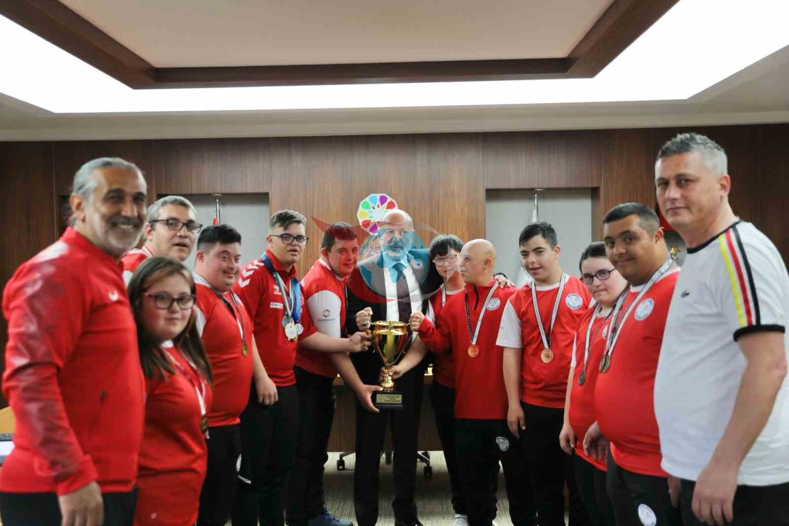 Kocasinan'ın Şampiyon Sporcuları Büyük Gurur Yaşattı