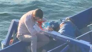Qadının dənizə yıxıldığını gördü, bir an belə tərəddüd etmədi, Qalata körpüsündən tullandı belə, qadının dənizə düşdüyünü gördü