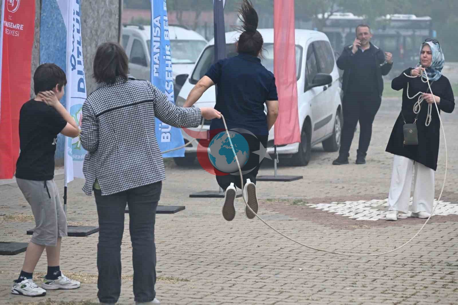 Özel Bireyler Yağmura Rağmen Piknikte Eğlendi