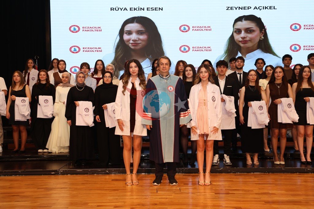BEUN Eczacılık Fakültesi'nde Beyaz Önlük Töreni Heyecanı