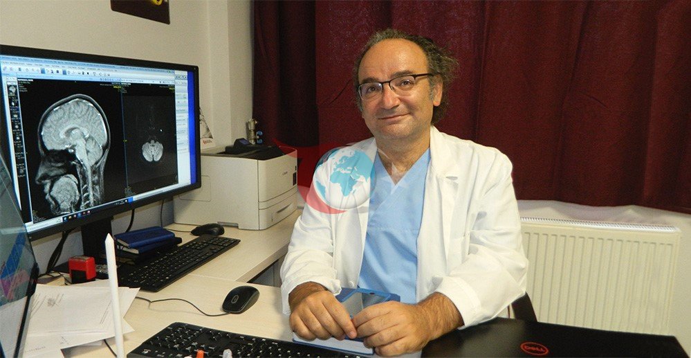 Nörologlar Çanakkale'de Çifte Sempozyumda Bir Araya Geldi