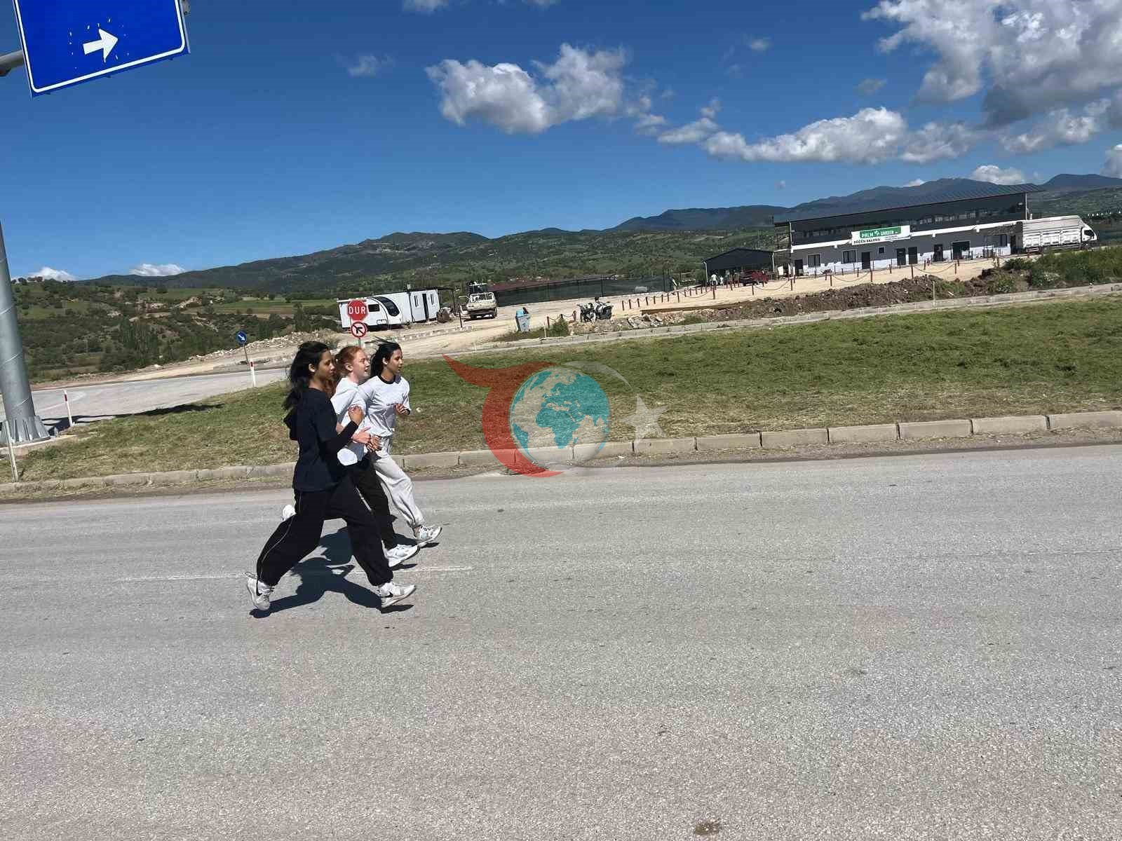 Hisarcık’ta Atatürk Koşusu düzenlendi