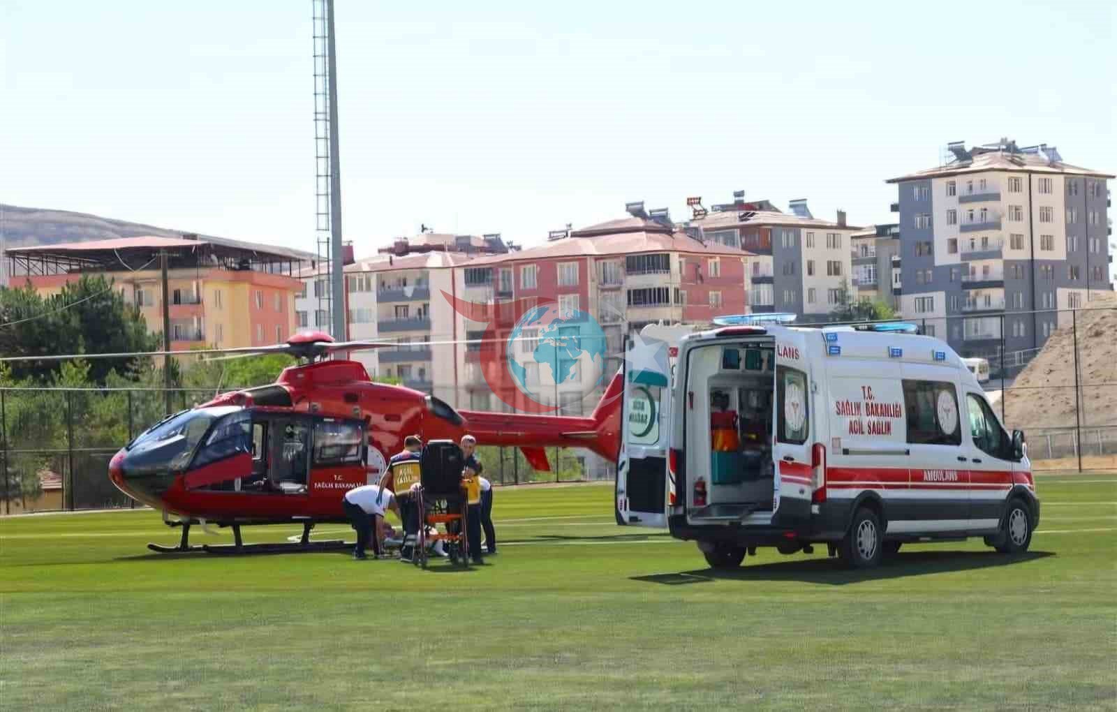 Malatya'da Ambulans Helikopter 76 Yaşındaki Hastayı Kurtardı