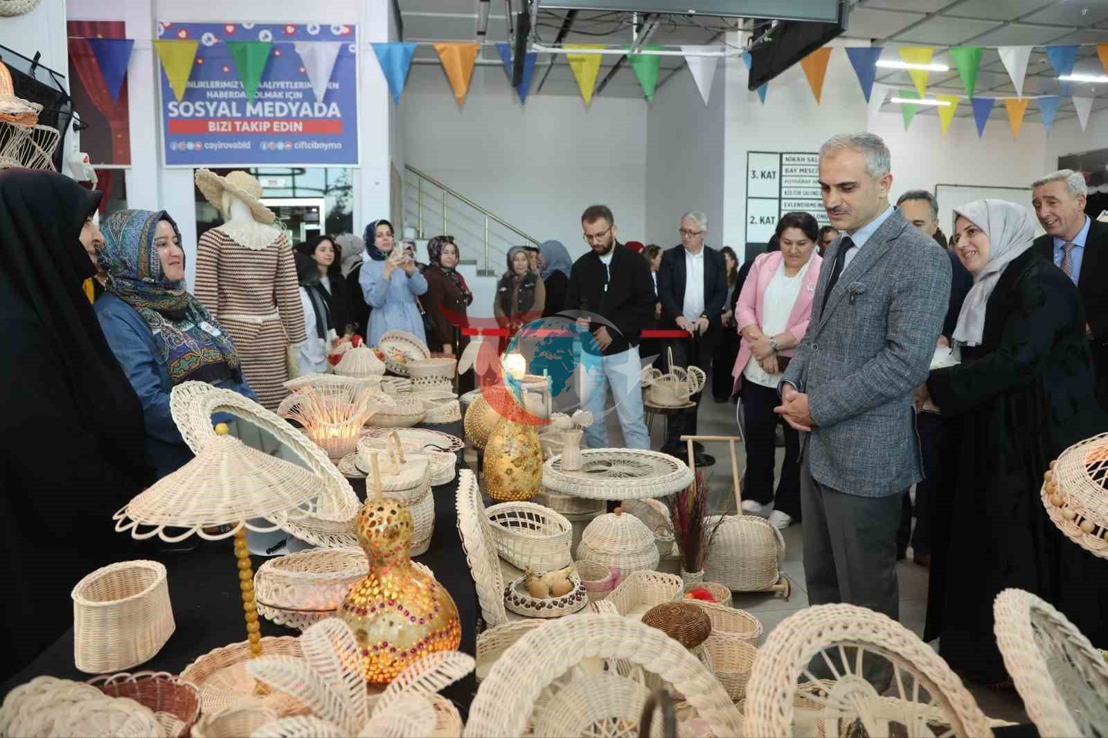 Çayırova'da El Sanatları Sergisi Büyük İlgi Gördü