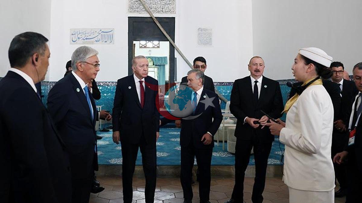 Cumhurbaşkanı Erdoğan, Türkistan'da Kültürel Gezide