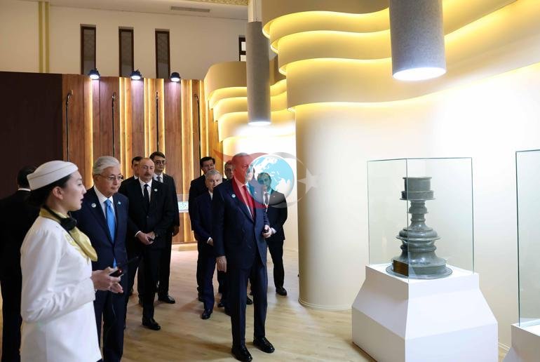 Cumhurbaşkanı Erdoğan, Türkistan’da kültürel gezi programına katıldı