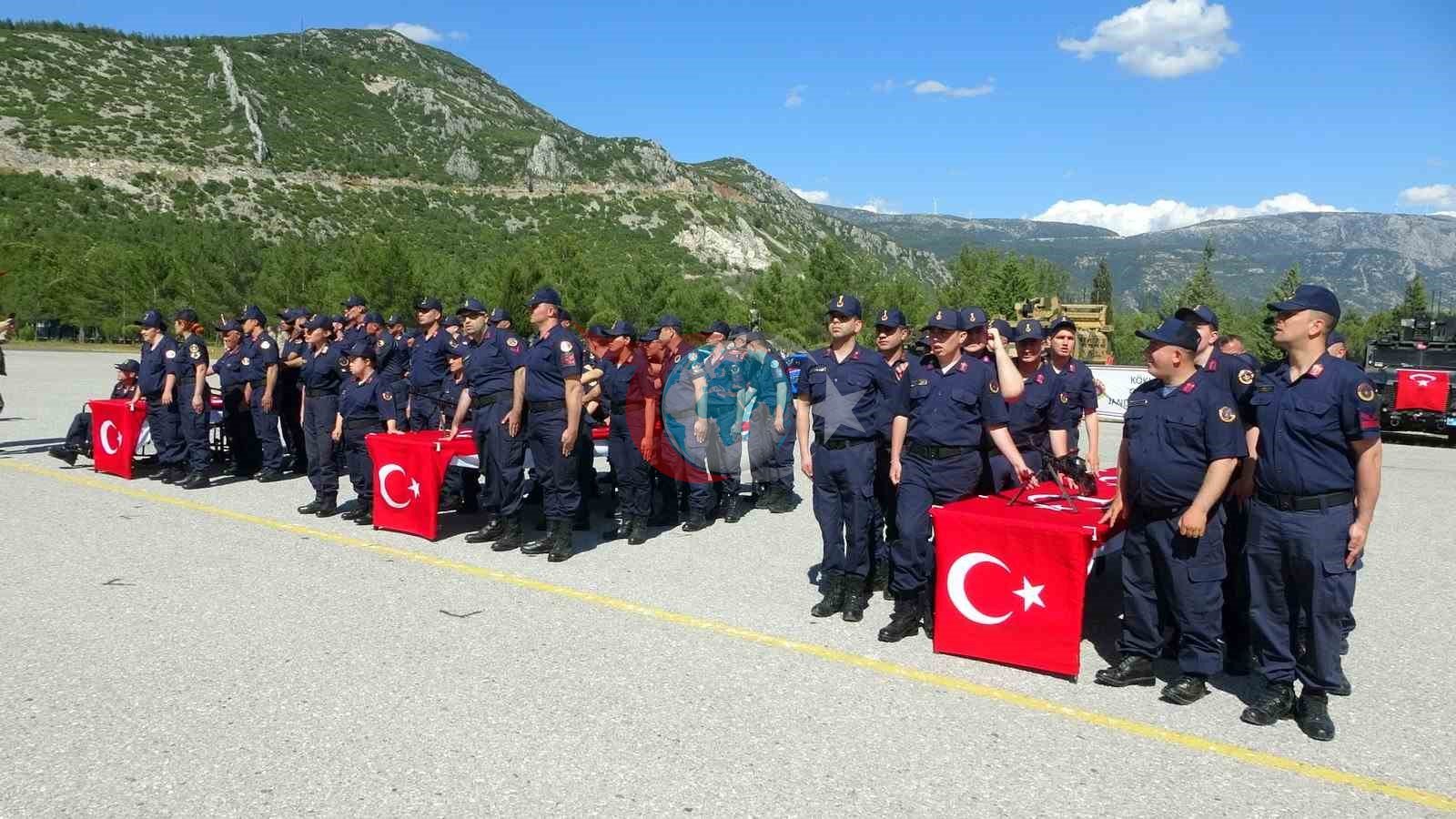 Muğla'da Engelli Bireyler Askerlik Heyecanı Yaşadı
