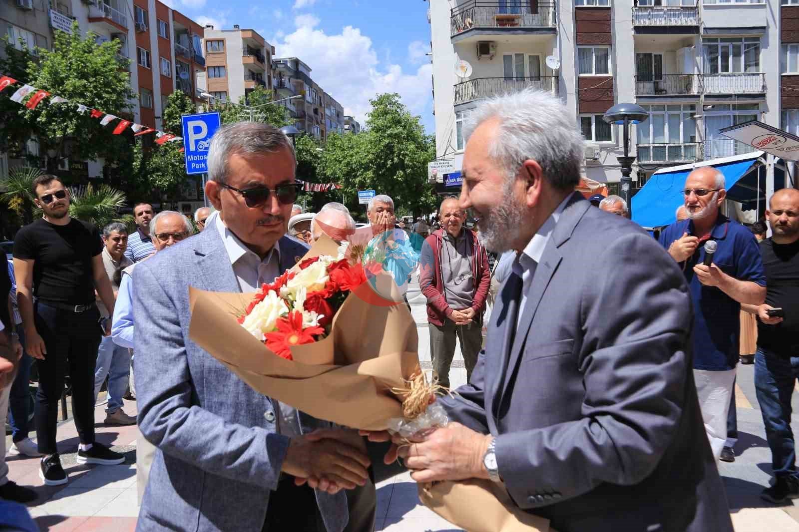Manisa'da Yarhasanlar Camii'ne Engelsiz Erişim: Hayırsever Desteğiyle Asansör Hizmete Girdi