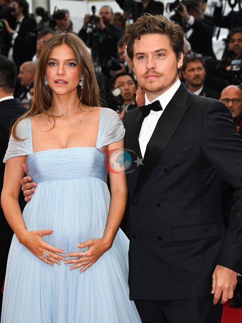 Barbara Palvin bebek beklediğini duyurdu - Resim : 2