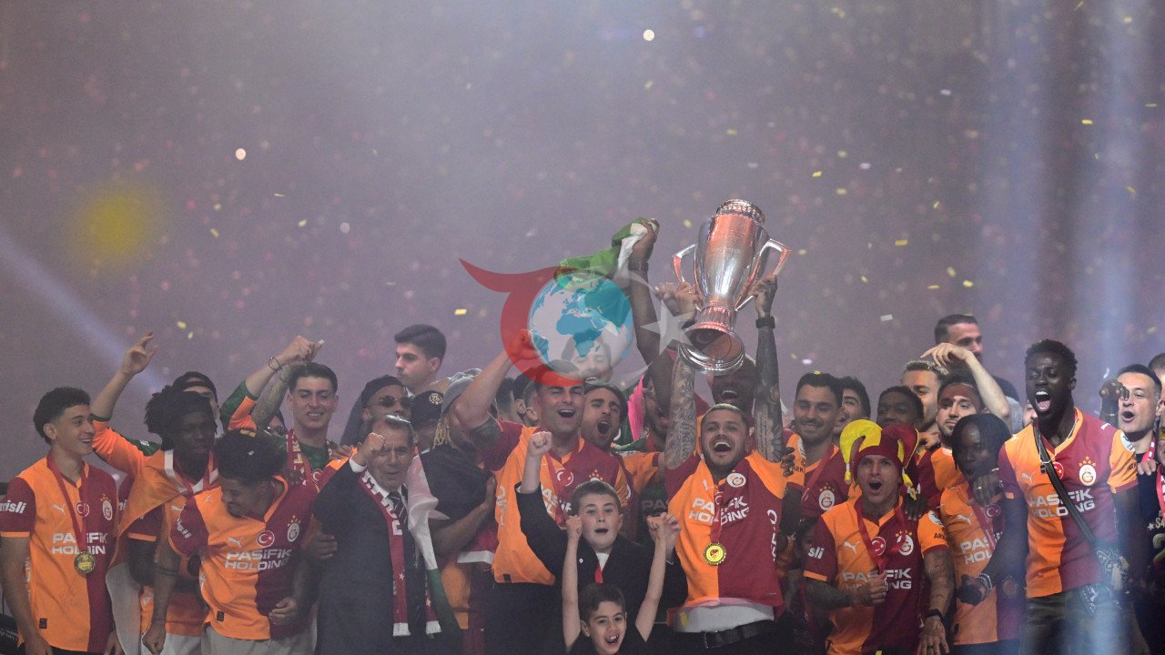 Galatasaray, RAMS Park'ta Şampiyonluk Coşkusunu Yaşadı