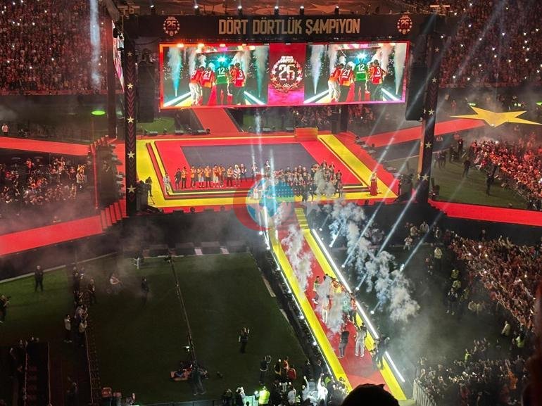 Çempion Qalatasaray kubokunu aldı