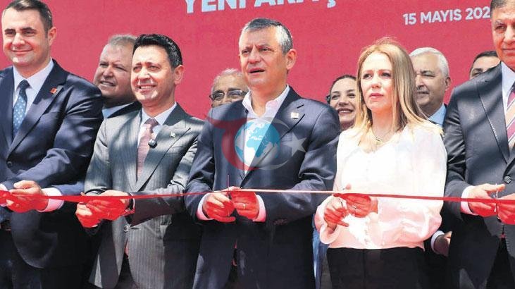 Erken Seçim Çağrısı ve Siyasette Kararlılık: Özel'den Önemli Açıklama