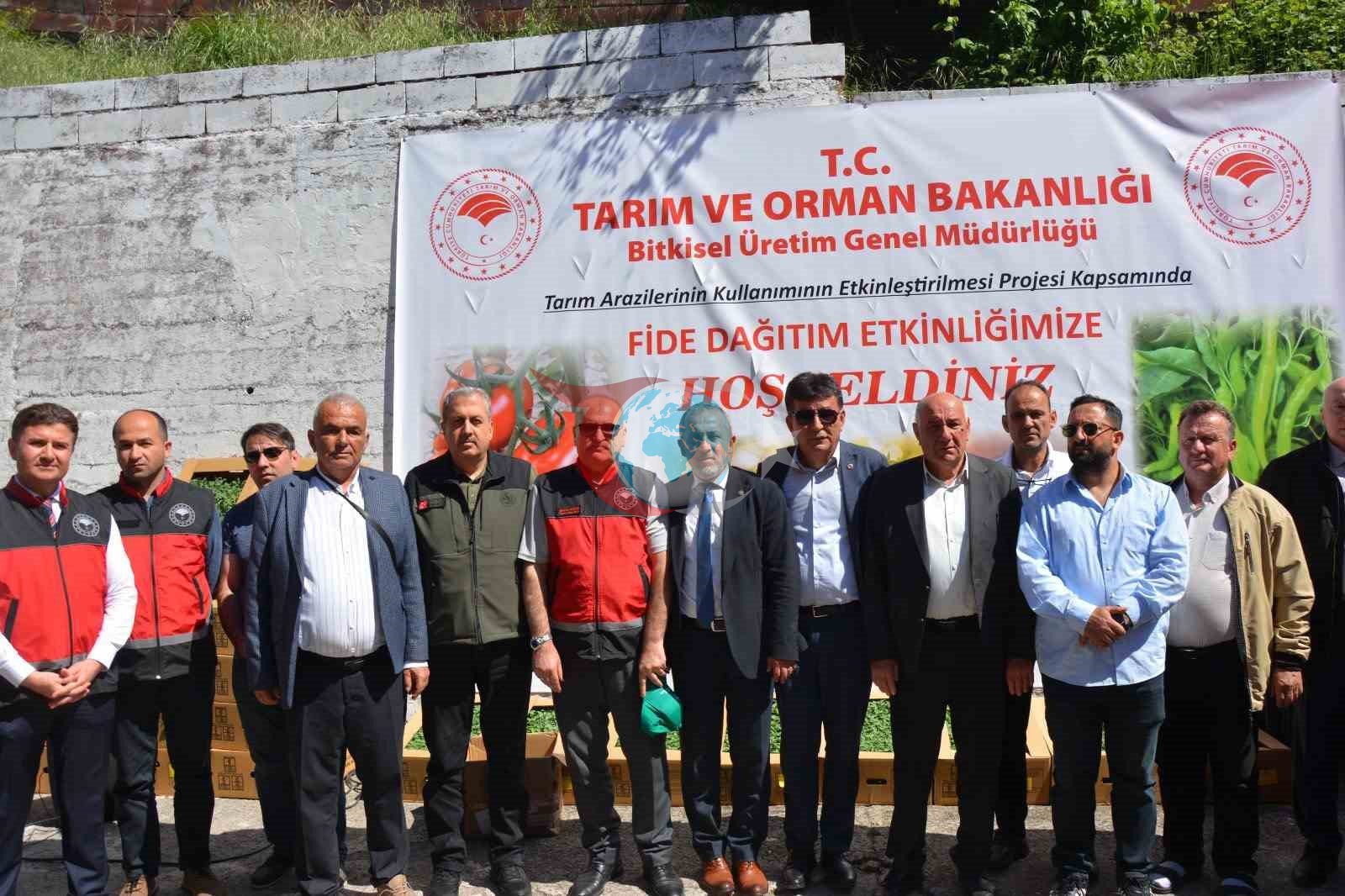 Karadeniz Ereğli&rsquo;de üreticilere yüzde 75 hibe destekli fidan dağıtıldı