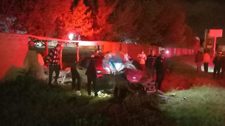 Dəhşətli qəza Maşın aşıb: 1 ölü, 3 yaralı