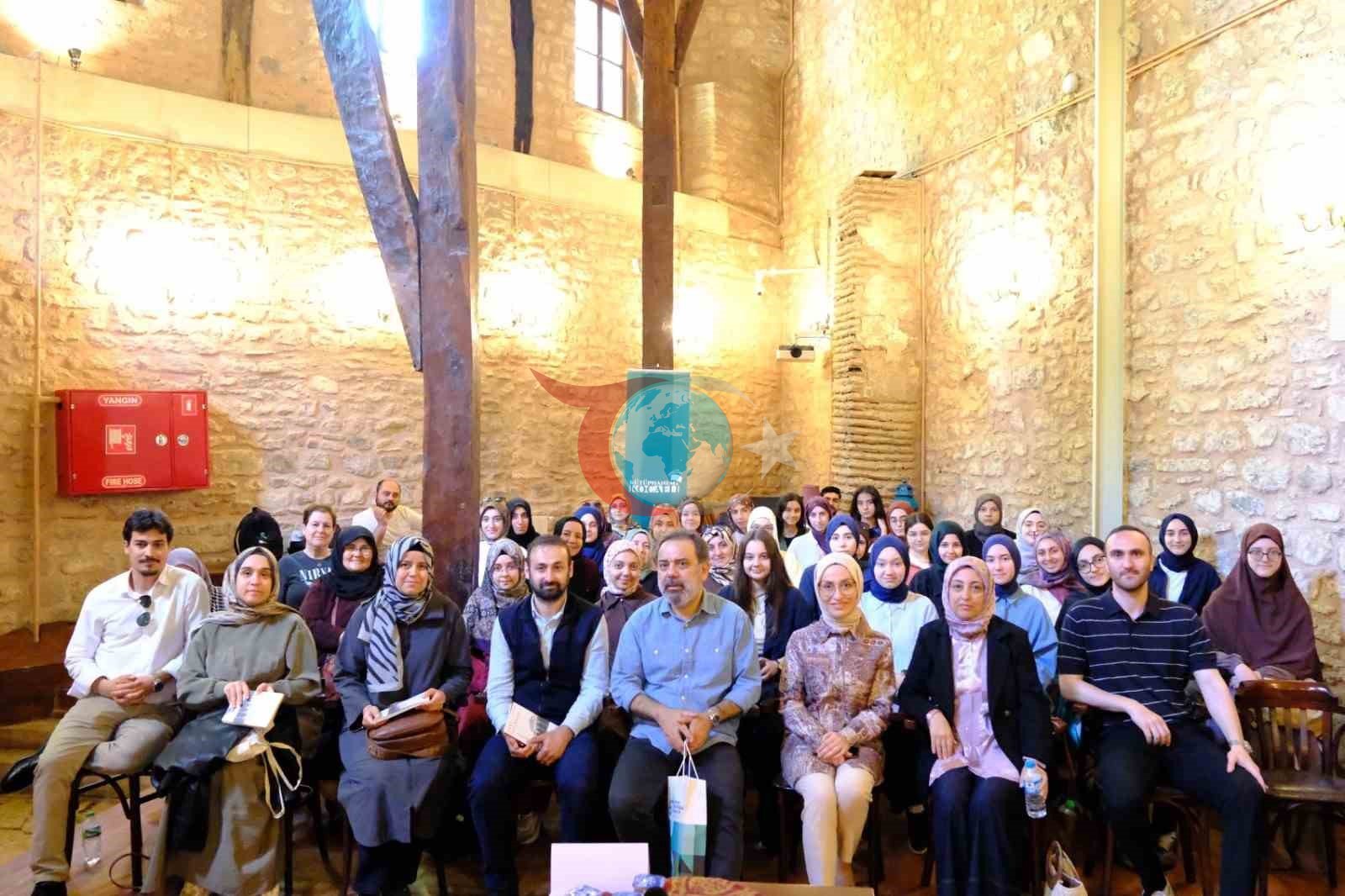 Kocaeli'den İstanbul'a Edebiyat ve Kültür Yolculuğu