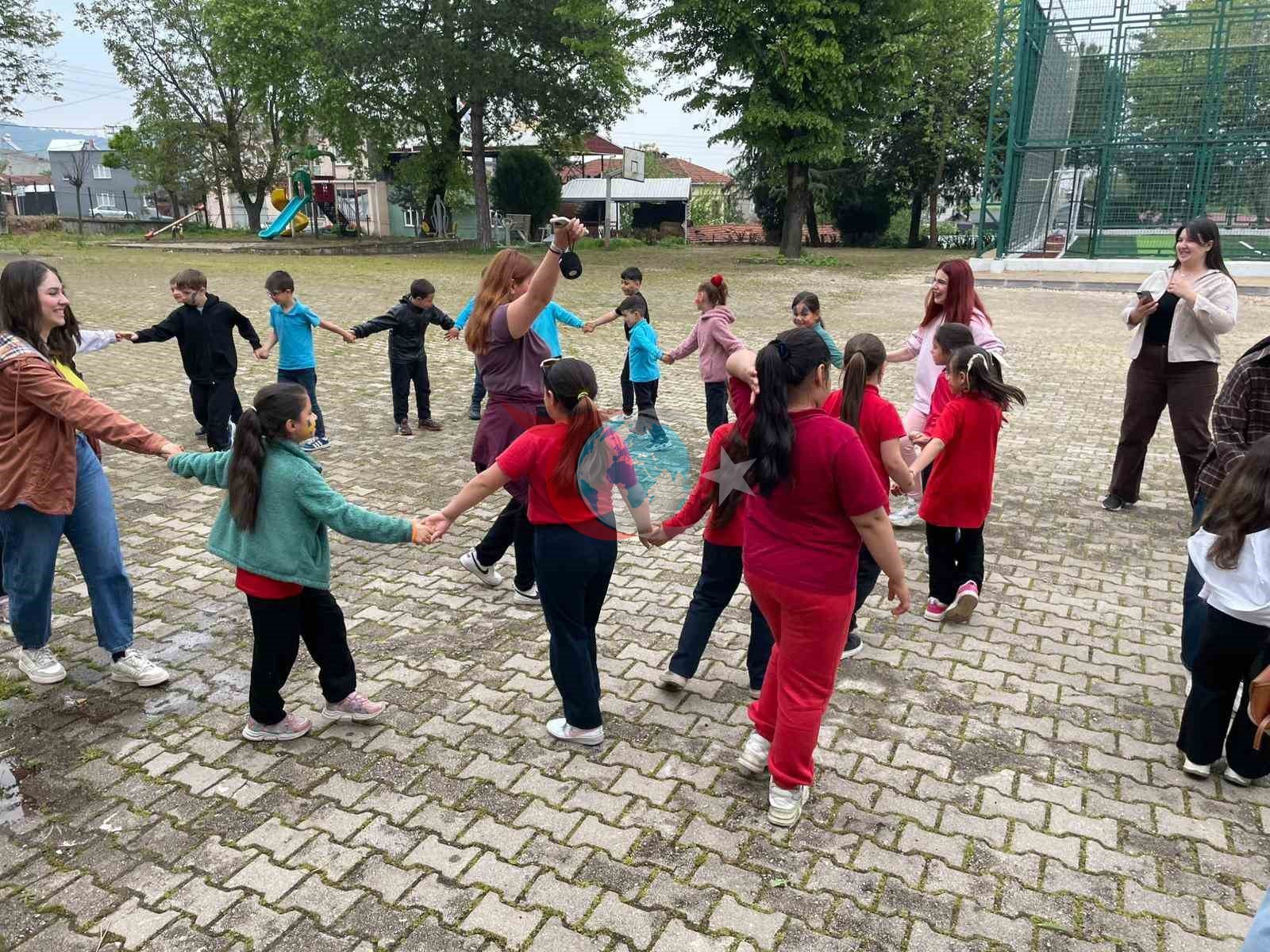 Ümitalan Köyü'nde Eğitim İçin Kitap Seferberliği Başladı