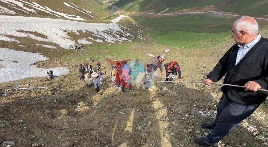 Yüksekova'da Feci Kaza: Uçurumda Can Pazarı Yaşandı