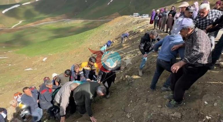 Məkan: Yüksekova 100 metrlik uçurumun üzərində can bazarı: Ölən və yaralananlar var