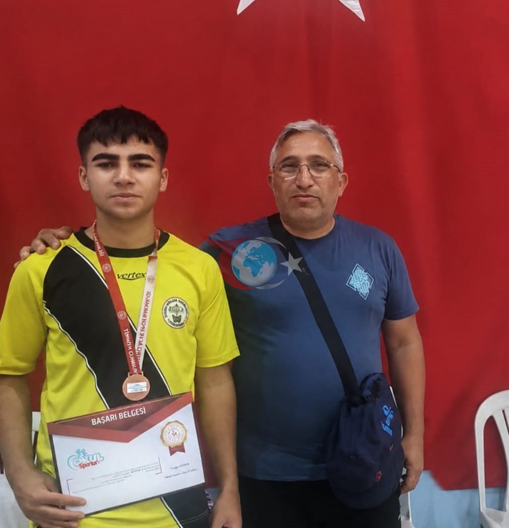 Yatılı bölge okulundan Türkiye üçüncülüğüne