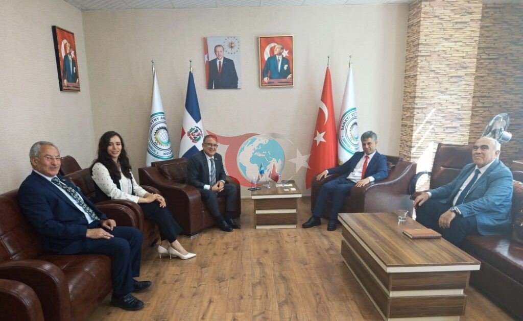 Dominik Büyükelçisi'nden SANKON'a Ekonomik İşbirliği Ziyareti