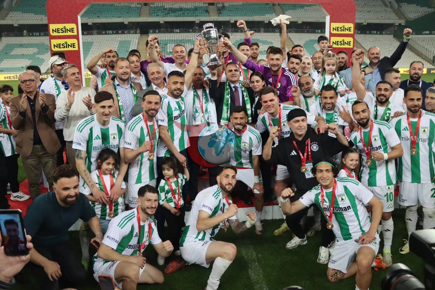 Muğlaspor'un Şampiyonluk Kutlaması: Simge Sağın Sahne Alacak