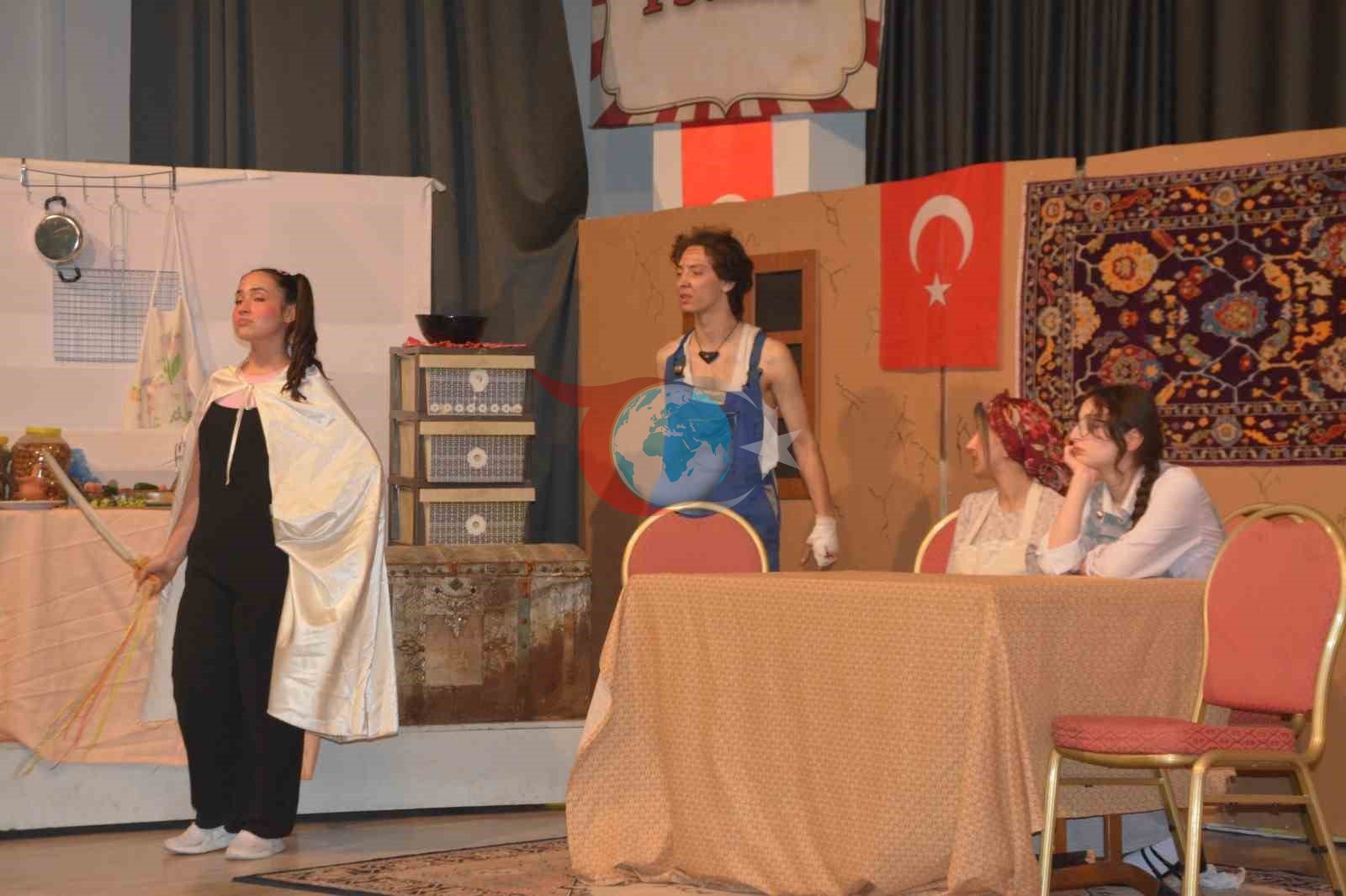 Demirci'de Gençlik Haftası, Renkli Etkinliklerle Başladı