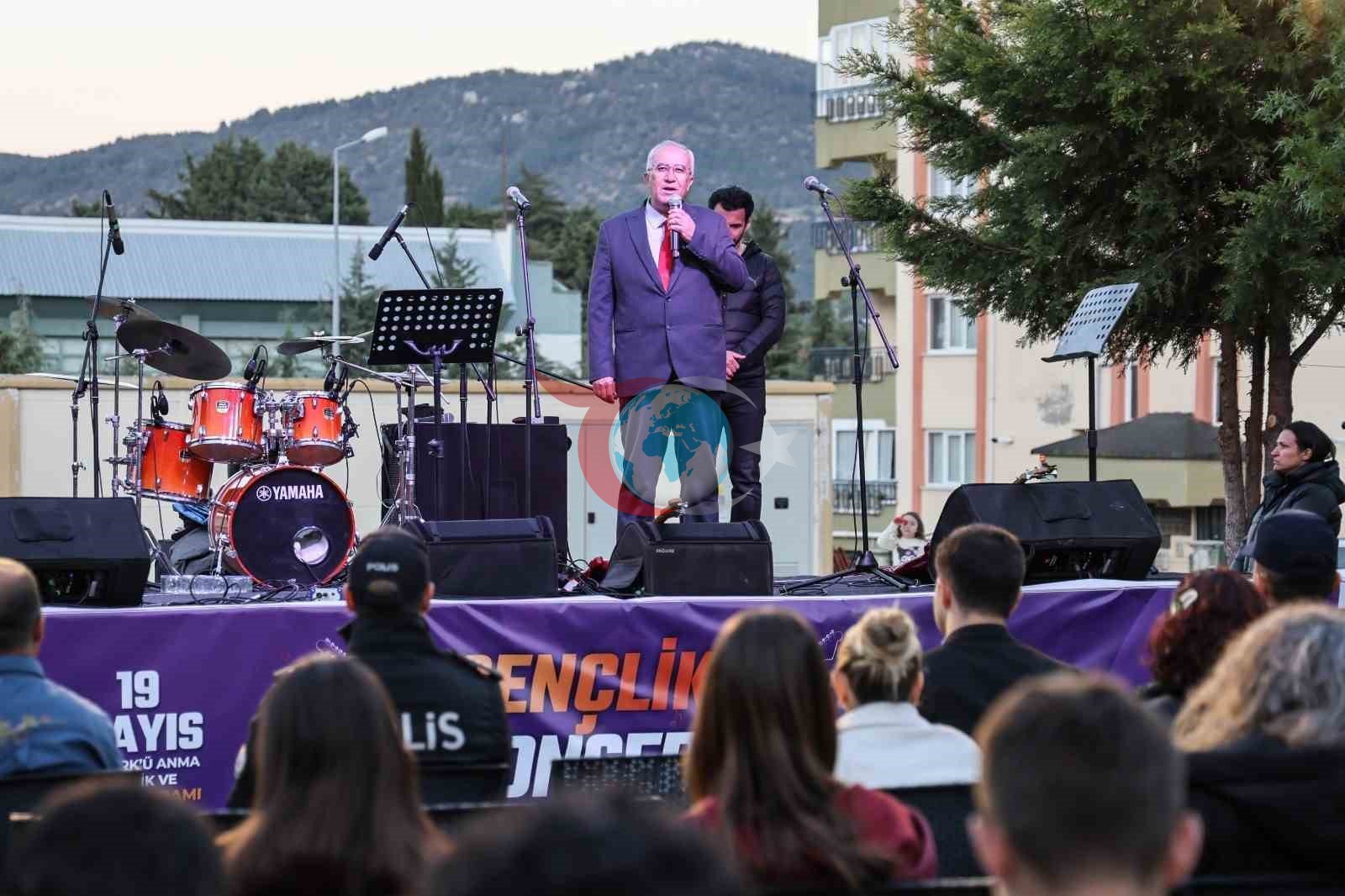 Çameli'de 19 Mayıs Coşkusu: Gençlik Konseri Hafızalarda Yer Etti
