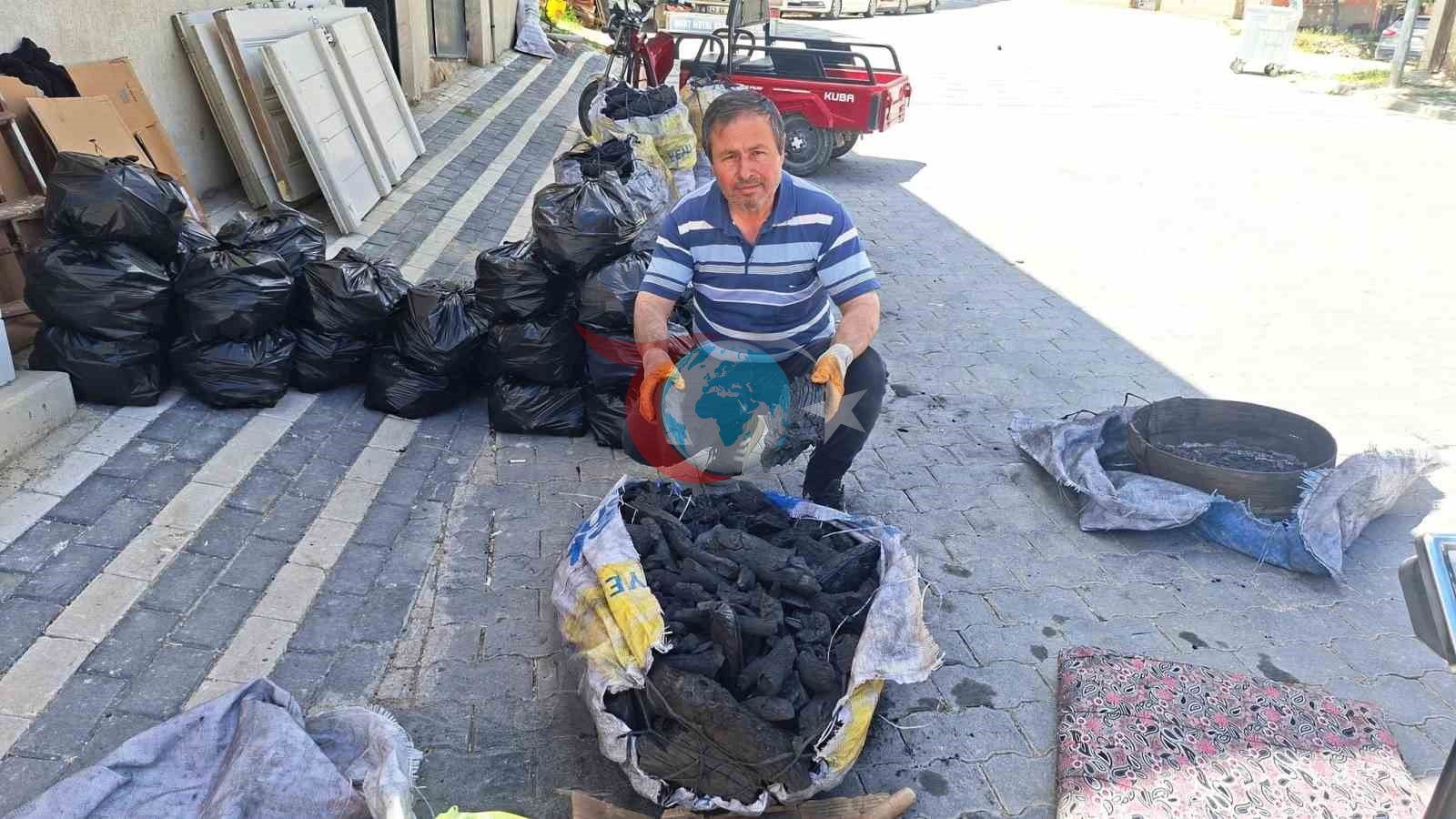 Hisarcık'ta Mangal Kömürü Satışları Bayram Öncesi Artışta