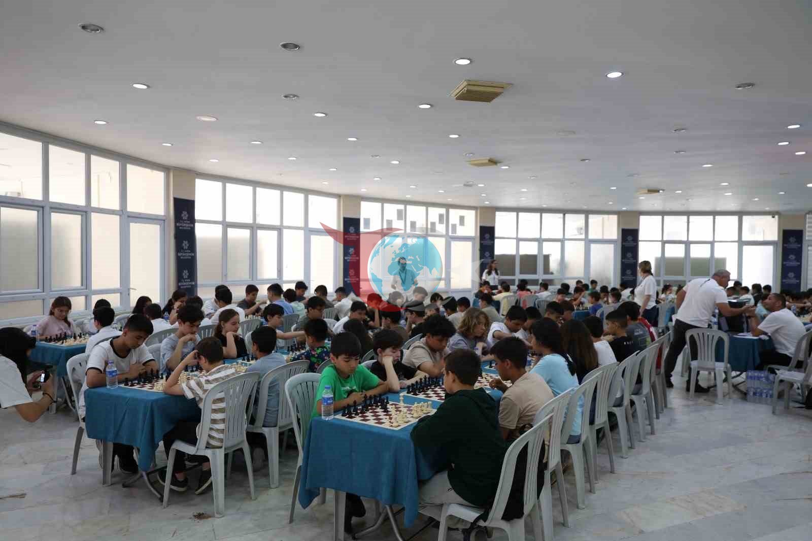 Öğrenciler turnuvada hamlelerini yarıştırdı