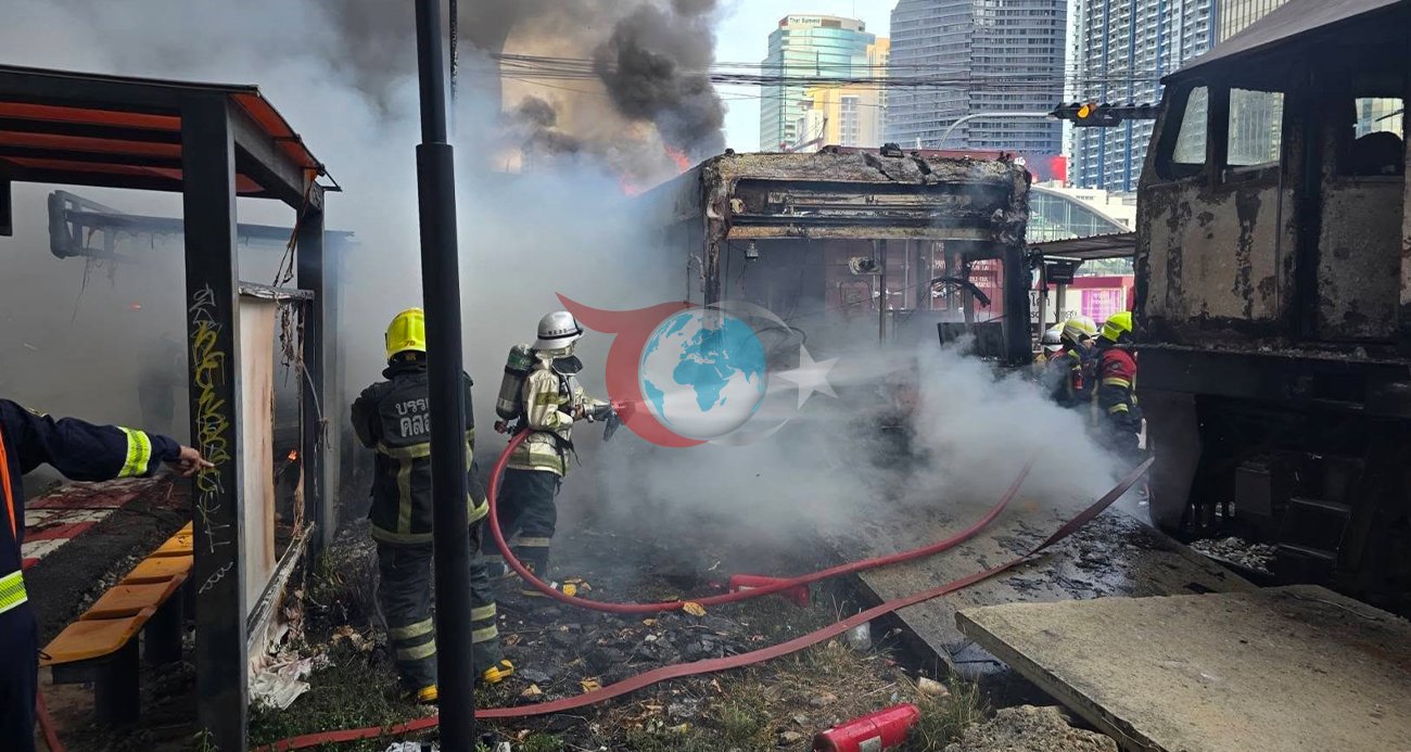 Bangkok'ta Tren Faciası: 8 Kişi Hayatını Kaybetti