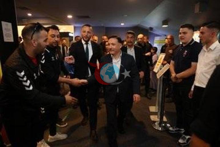 Kayseri’de ‘Bir Adam Yaratmak’ filminin galası yapıldı