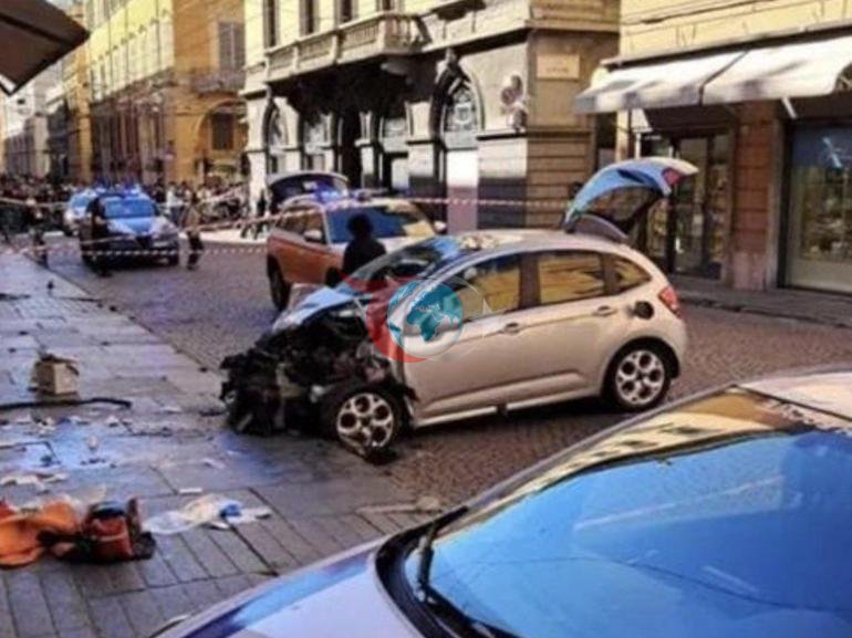 İtalyada şok Bir kişi aracıyla yayaların arasına daldı, 7 kişi yaralandı