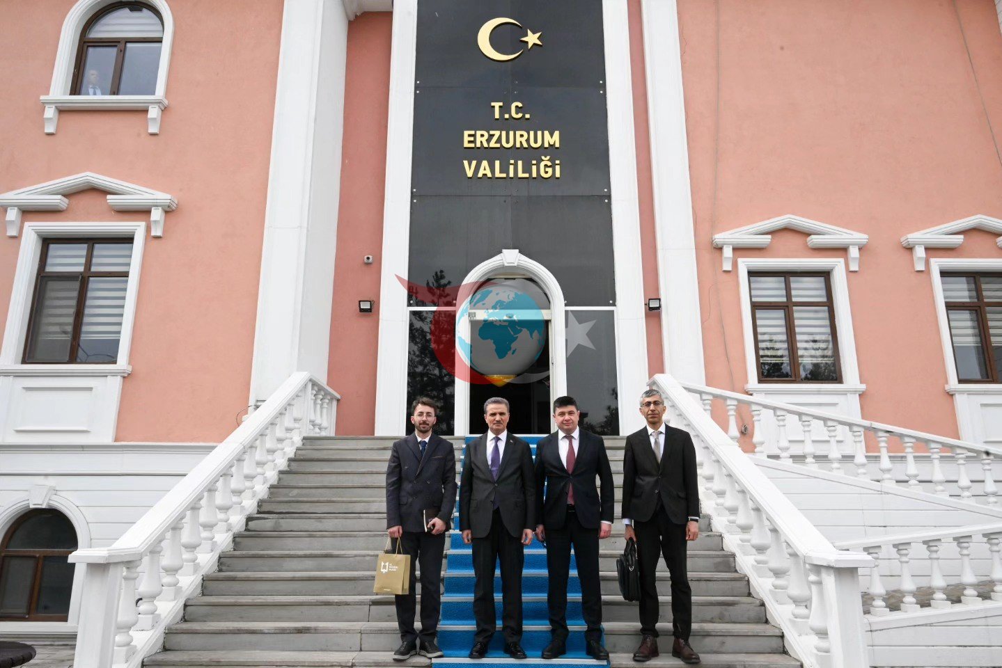 Azerbaycan ve Türkiye Arasındaki Dayanışma Erzurum'da Pekişti