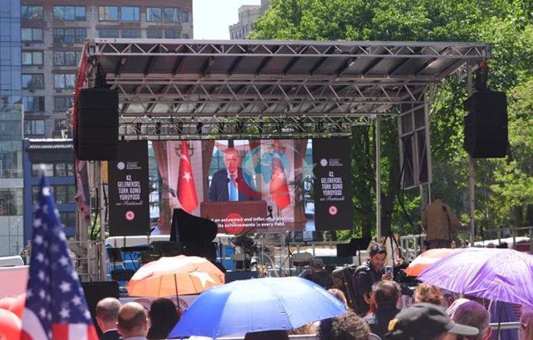 Nyu Yorkda 43-cü Türk Günü Paradı coşğu ilə qeyd olundu