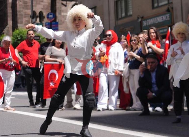 43-cü Türk Günü Paradı Nyu Yorkda coşğu ilə qeyd olundu