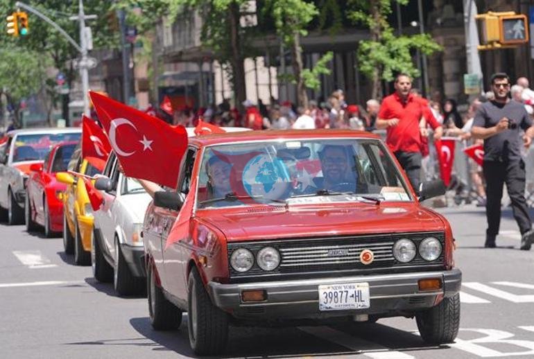 Nyu Yorkda 43-cü Türk Günü Paradı coşğu ilə qeyd olundu