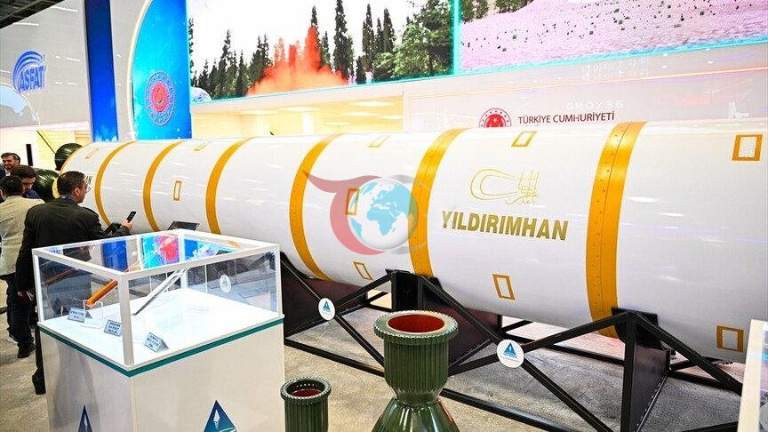 Türkiye’nin yeni nesil balistik füze projesi “YILDIRIMHAN”, SAHA 2026 Uluslararası Savunma, Havacılık ve Uzay Sanayi Fuarı’nda ilk kez kamuoyunun karşısına çıktı.
