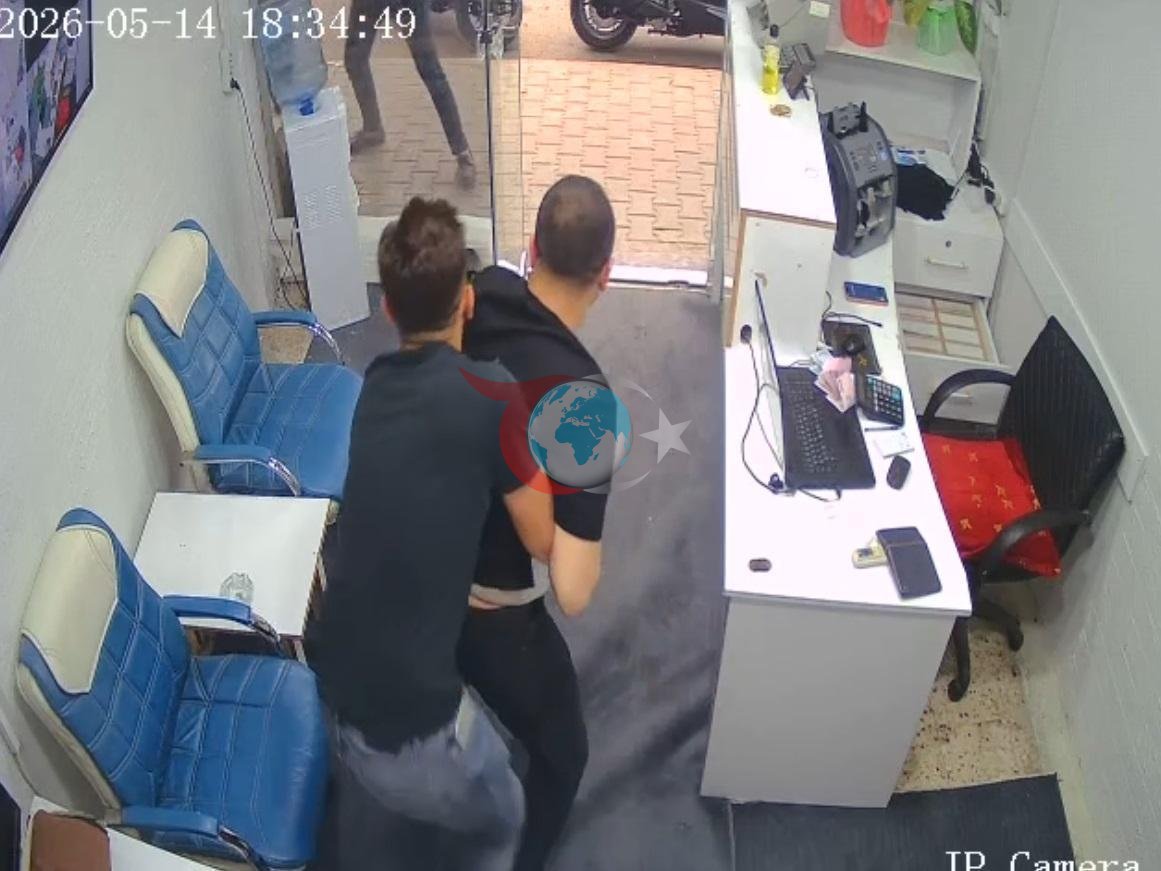 Reyhanlı'da Döviz Bürosunda Korkutan Silahlı Saldırı Anı