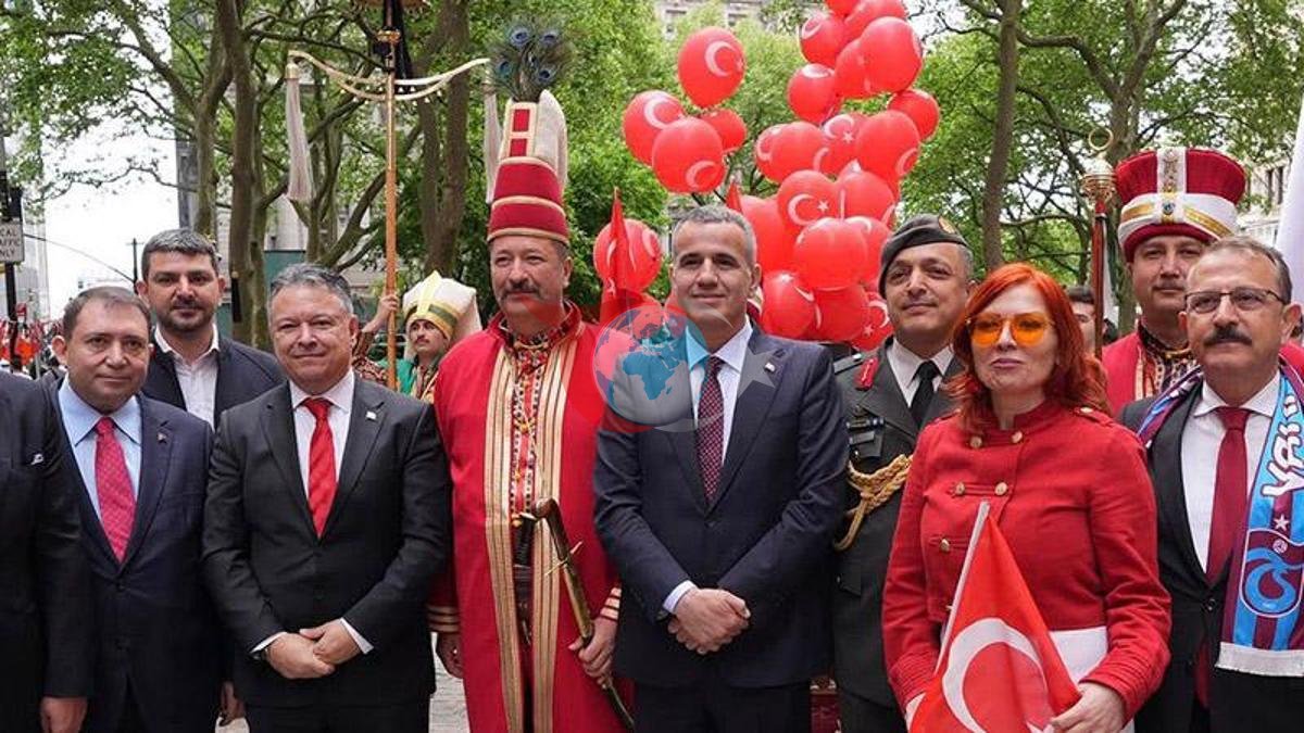 New York'ta Geleneksel Türk Günü Yürüyüşü Coşkuyla Gerçekleşti