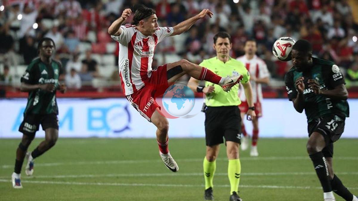 Antalyaspor'un Süper Lig'den Düşüşü: Kocaelispor Galibiyeti Yetmedi