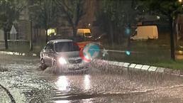 Meteorologiya xəbərdarlıq etdi! Kayseridə leysan yağış! Yollar göllərə çevrildi