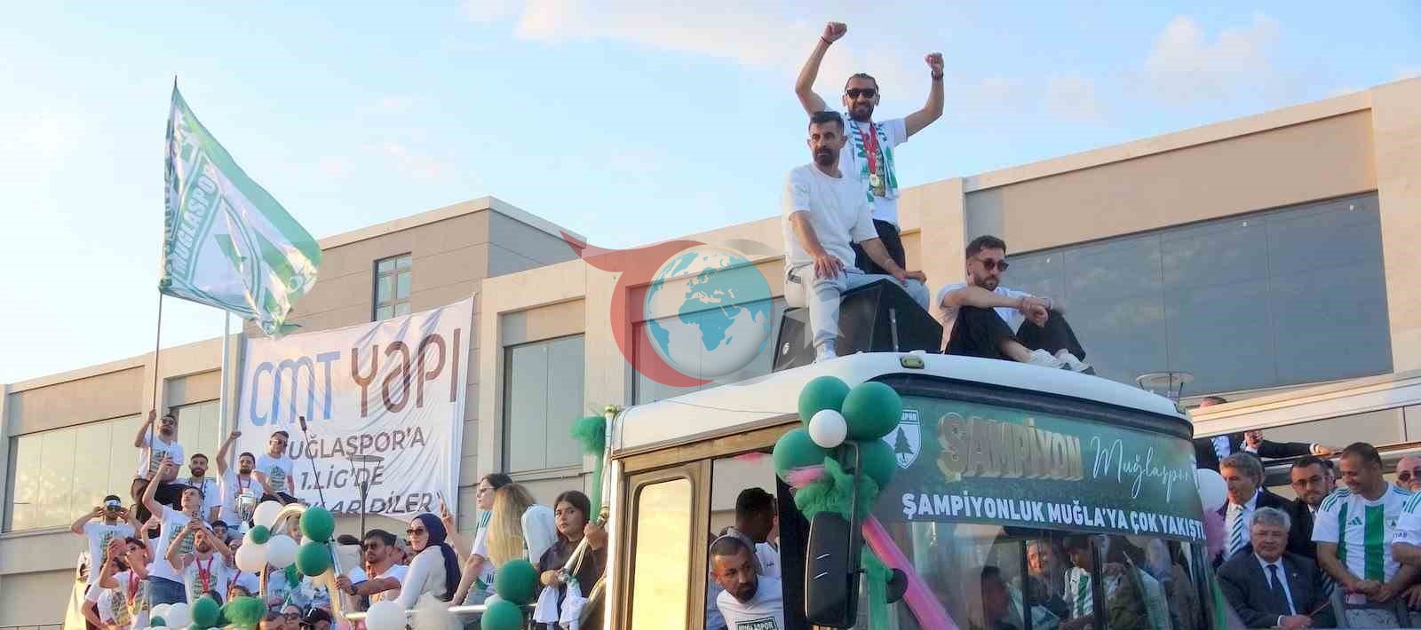 Muğlaspor Tarihi Başarıyı Görkemli Kutlamayla Taçlandırdı