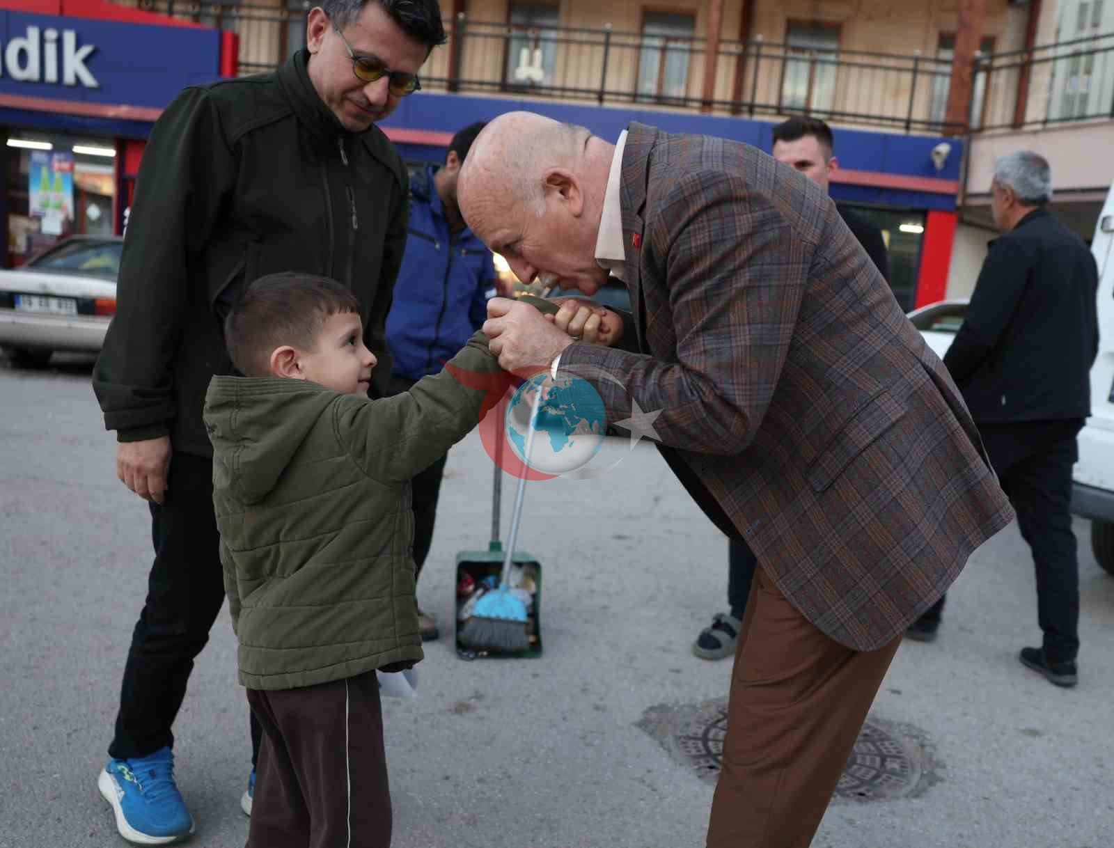 Başkan Sekmen: Erzurum'un Gerçek Zenginliği Halkımızın Emeği