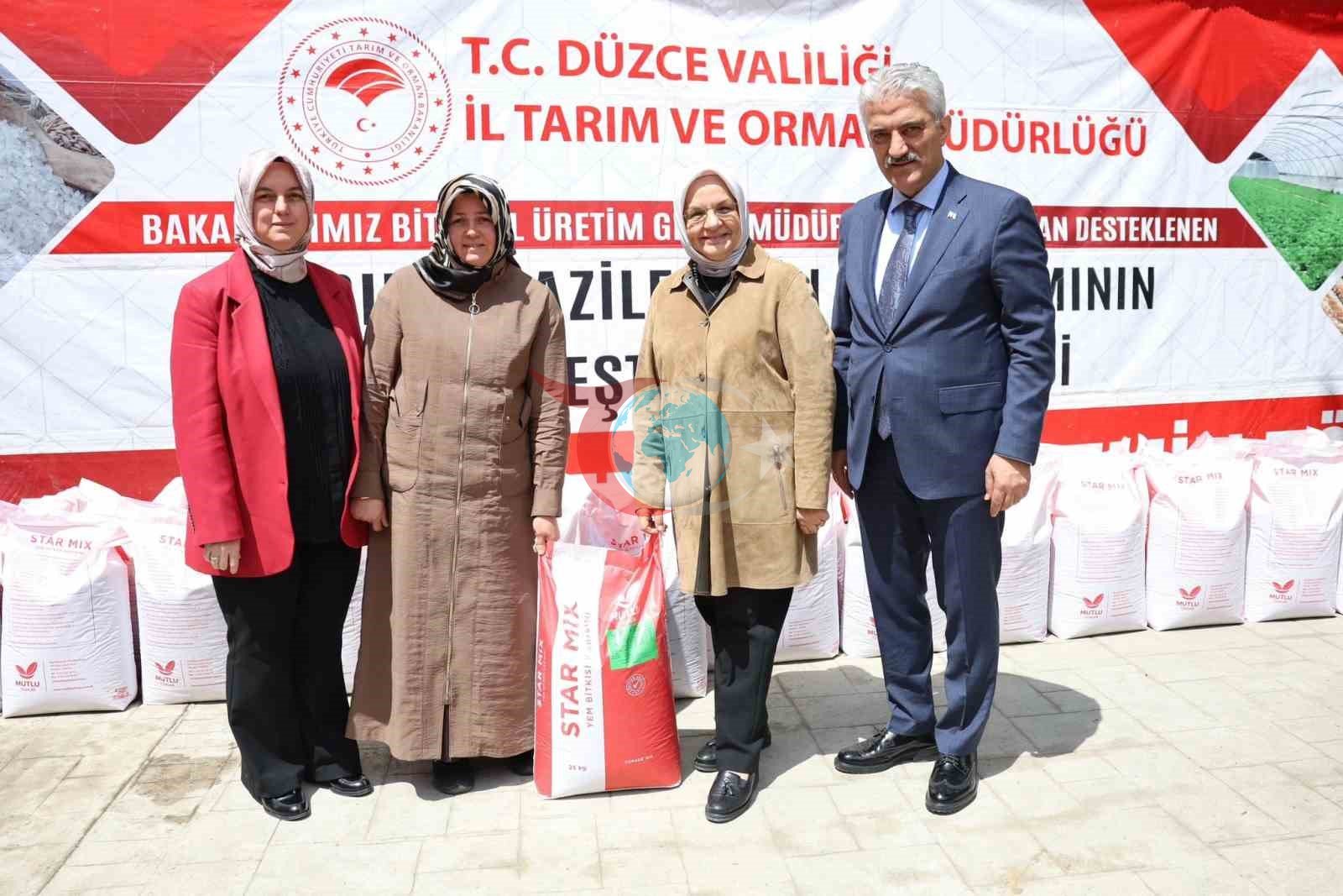 Düzce'de Çiftçilere 17.500 Kg Yem Bitkisi Tohumu Desteği