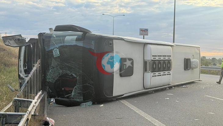 İstanbul-İzmir Otoyolu'nda Otobüs Kazası: 25 Yaralı