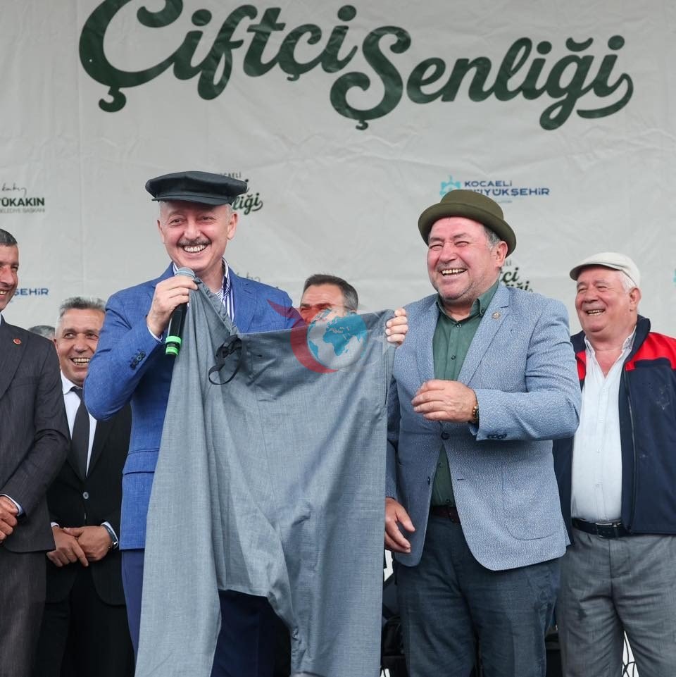 Çiftçi şenliğinde renkli anlar