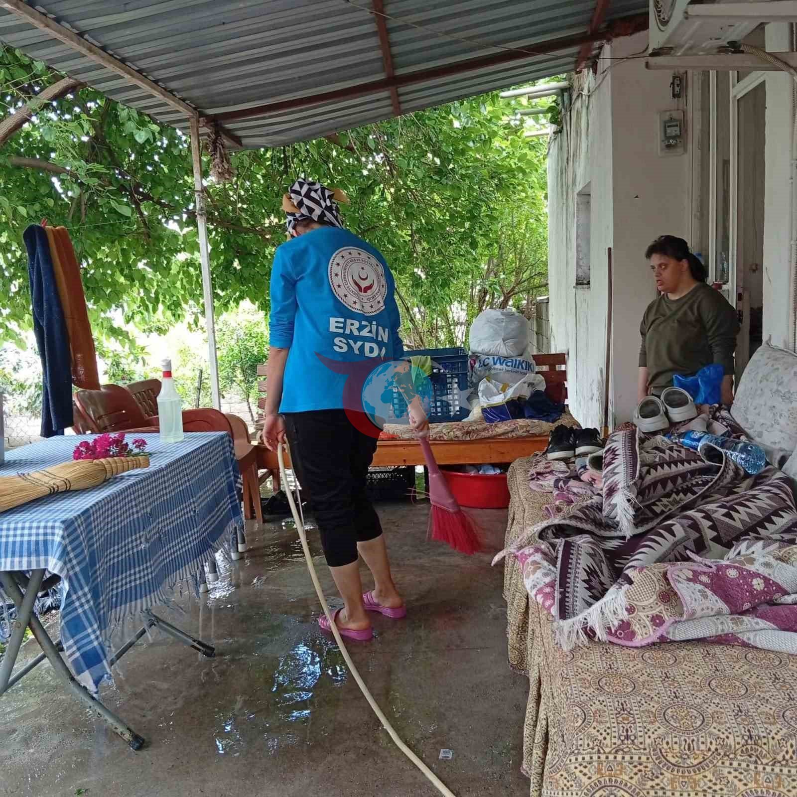 Erzin'de Yaşlılara ve Engellilere Anlamlı Destek Projesi