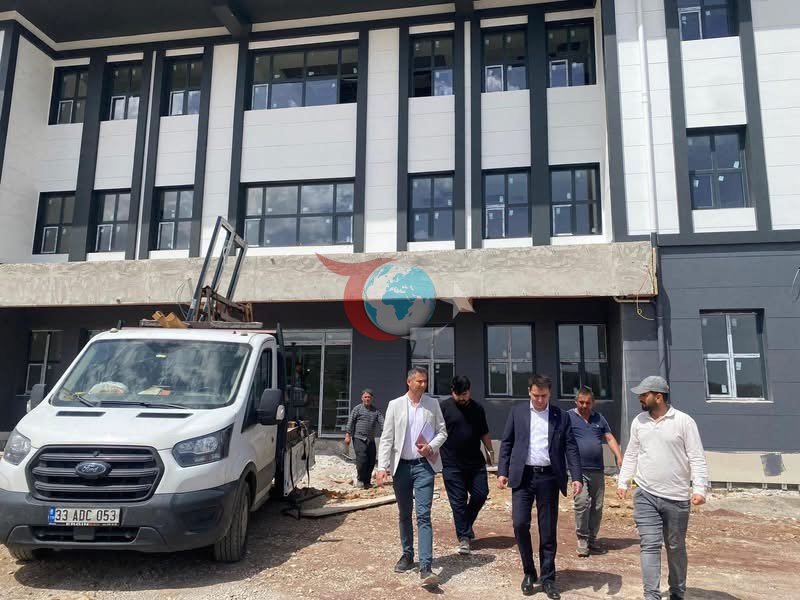 Hassa'da Yeni Kamu Binaları Yükseliyor: İnşaatlar Hızla Devam Ediyor